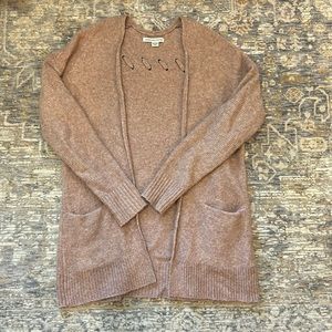 Dusty pink American Eagle cardigan. Size XS
